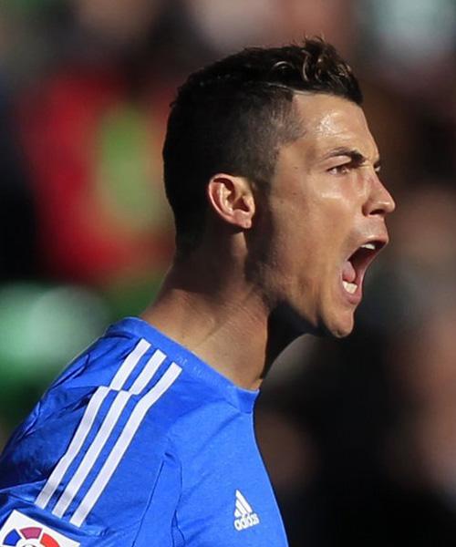 表现优异 表现优异